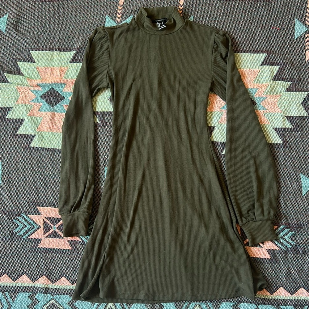 Forever 21 Long Sleeve Dress